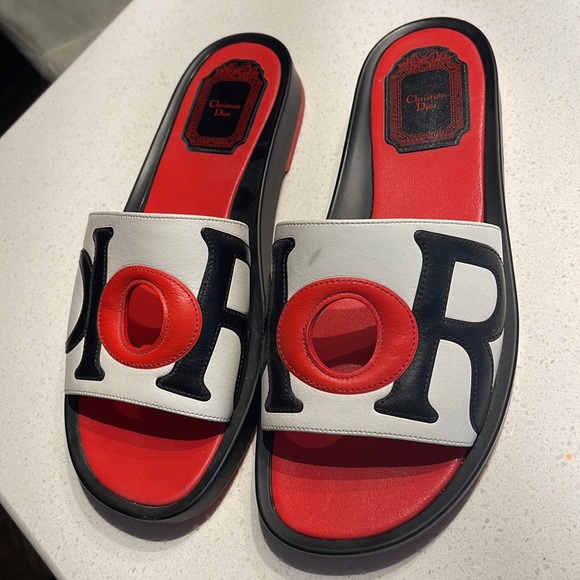 Christian Dior slides - Picture 2 of 3